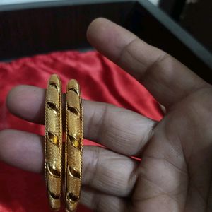I Am Selling Golden Bangles With Beautiful Design