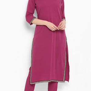 🎉Offer Accepted 🎉Pink Solid Kurta With Trouser