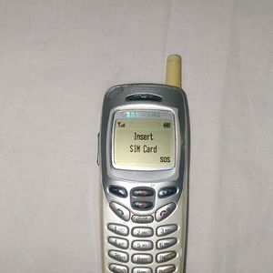 Vintage Samsung Gsm Mobile Working Condition