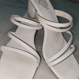 I Am Selling White Heels