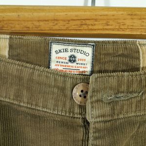 Dark Olive Green Corduroy Pant For Men's