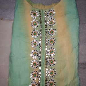 Beautiful Kurti Set With Dupatta