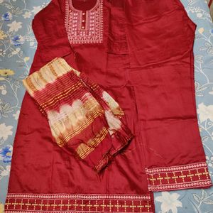 Unused Kurti Pant With Dupatta