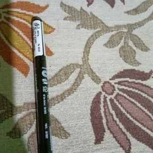 Lakme Eyeconic Liner Pen Fine Tip