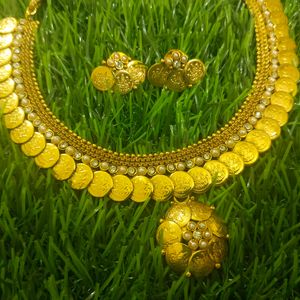 Laxmi Gold Coins Necklace Set