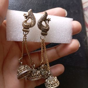 Earings