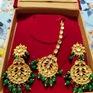 Kundan 02 jewellery sets