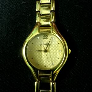 NEW NO USED 23.GOLD PLATETED HMT WATER RESISTANT WATCH FOR GIRLS & WOMAN'S.