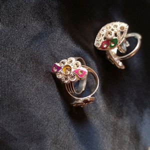 Two Pairs oftoe Rings (Bichiya?)