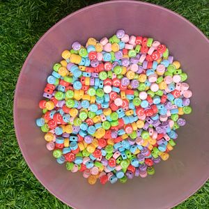 100 Pcs Of Smily Colourful Beads❤️