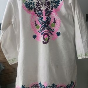 Chickankari Embroidery Pure Cotton Kurta