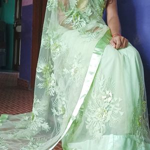 Green 💚 Colour Net Saree With Full Flower Design