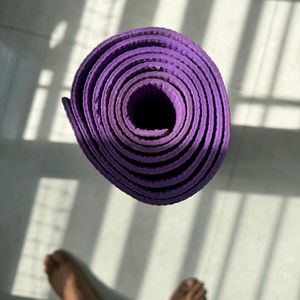 New Yoga Mat In Mint Condition With Carry Bag