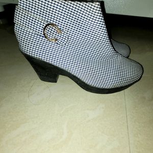 Bata Black And White Checked Boot With Heels