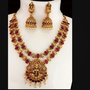 Double Layered Lakshmi Necklace With Jumka