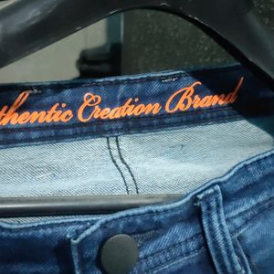 Sticher Brand New 32 Size Jean