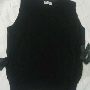 Korean inspired Black Vest With Bow Deatils