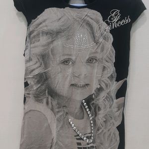 Girl Tshirt With Unique Neck N Back Pattern