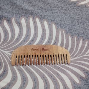 Combs