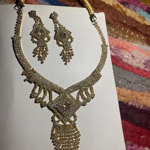 Party Wear Stone Jewellery Set