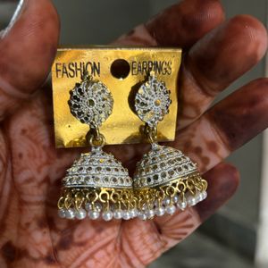 Jhumka