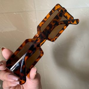 Unisex Cheetah Print Sunglasses