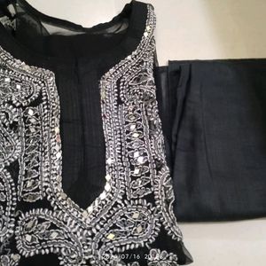 Chikankari Kurta