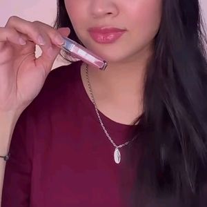 Faces Canada Beyond Shine Lip Gloss