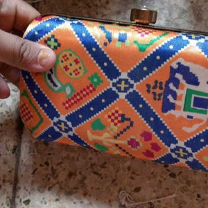 Rajsthani Kala Clutch