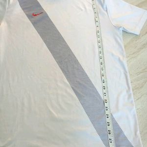 Nike Sports T-Shirt