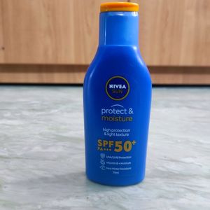 Nivea SPF 50