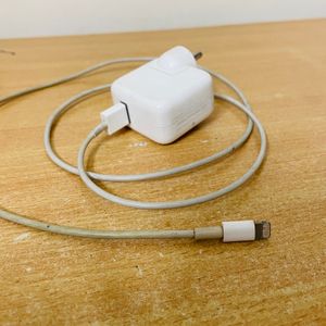 Apple iPhone 6s Charger (Adapter With cable)