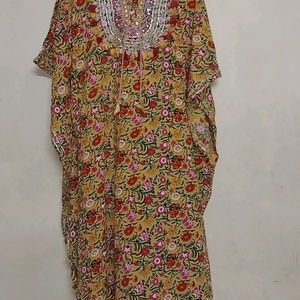 Very Beautiful Kaftan Like New