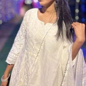 Chikankari Handwork White Kurta With Dupatta