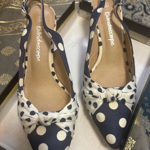 Smart Polka dot Heels