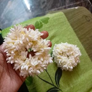 White Gajra Flower Hair Rubber Band.