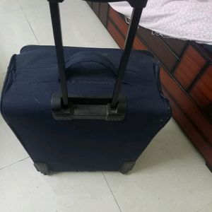 Travel in Style with American Tourister Big Trolle