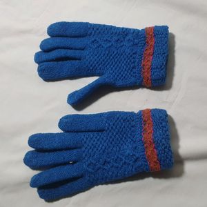 Gloves For Kids . Winter Wear . Good Quali