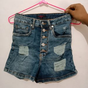 Denim Shorts by lifestyle