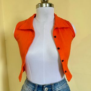 Crop Top With button