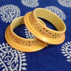 Painting Kada Bangles Peach Color