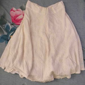 Cute Knee Length Skirt For Women