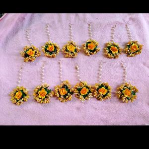 Flower Jewellery Set With 6 Pic Maagtika