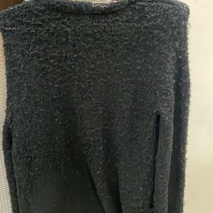 Women Cardigan In Good Condition