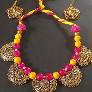 Golden Jewellery Set