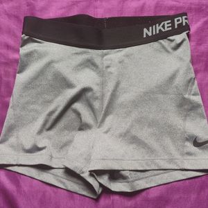 Nike Pro Shorts Grey