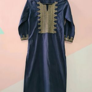 Blue Embroidered Kurta