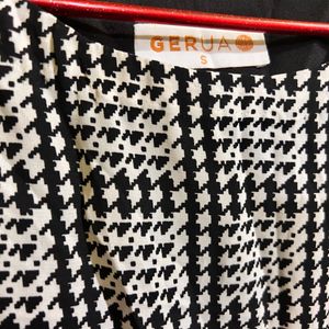 Gerua Daily Wear Black & White Indo-West Kurta