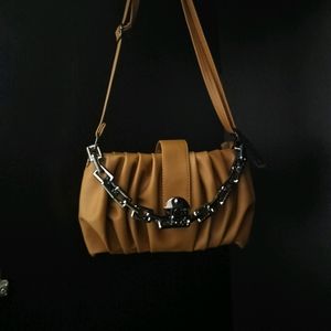 Sling bag New Stylish Trendg For Women And Girls