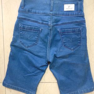 Ladies Casual Wear Denim Shorts For Women.